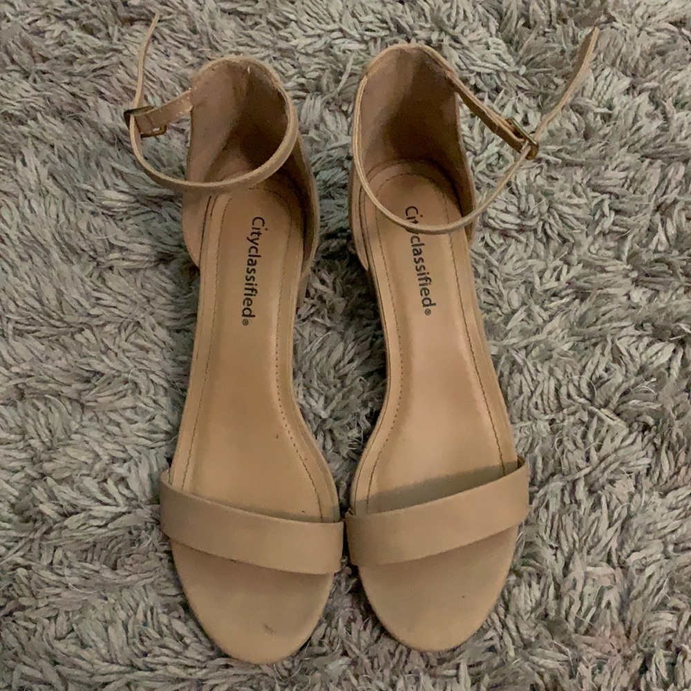 Used Nude Heels